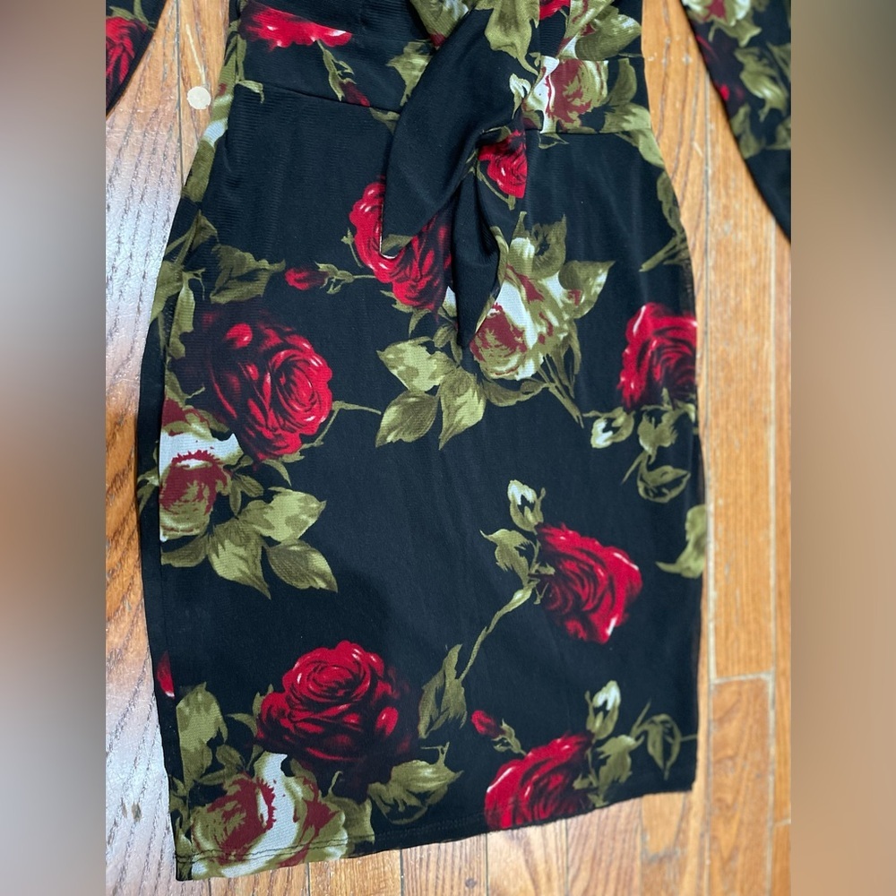 Charlotte Russe Black and Red Floral Long Sleeve Dress - Picture 4 of 11